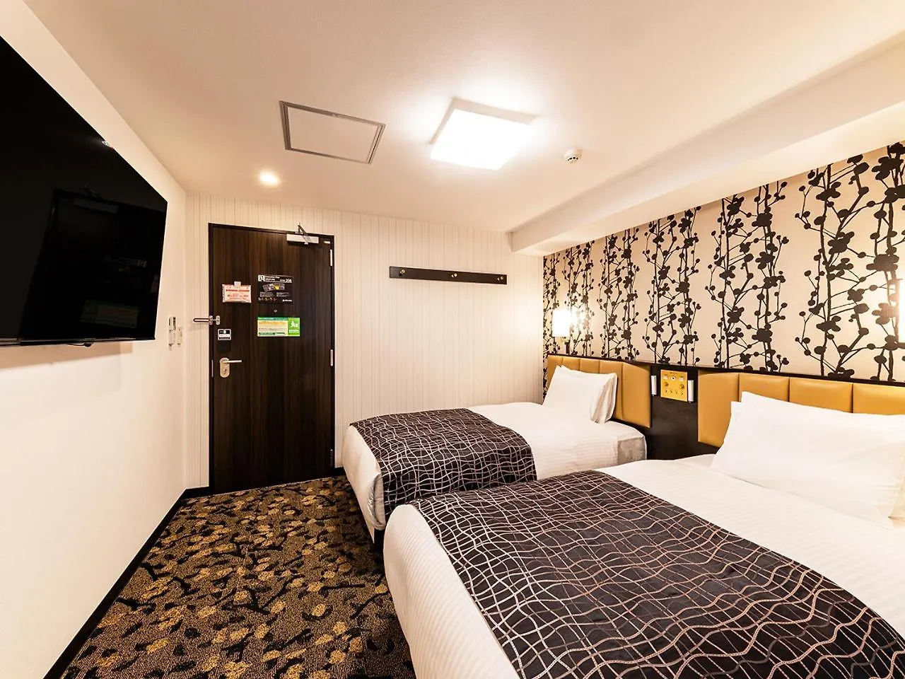 Apa Hotel Nambaminami Daikokucho Ekimae Osaka